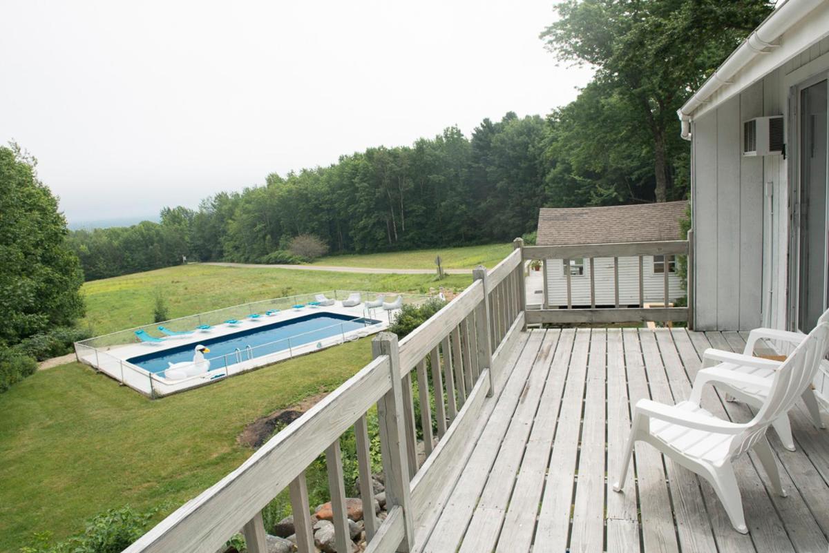 Lincolnville Motel Стая снимка